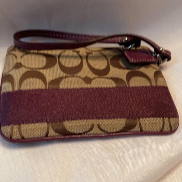 Gentle Used Coach wristlet - Picture 3 of 5